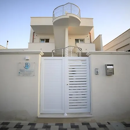 Baia Azzurra * Torre Lapillo