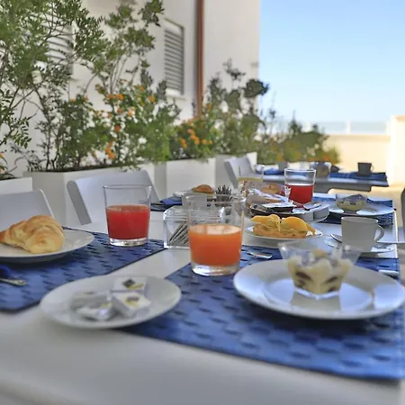 Baia Azzurra * Torre Lapillo