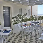 Baia Azzurra فندق مبيت وإفطار