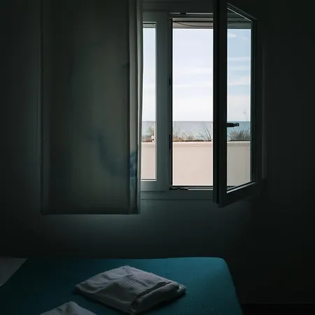 Baia Azzurra *