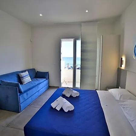 Bed & Breakfast Baia Azzurra Torre Lapillo