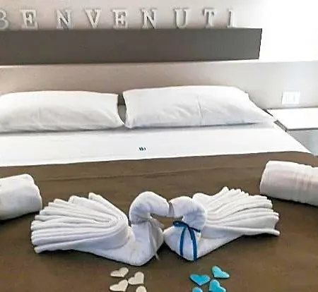 Oda ve Kahvaltı Baia Azzurra Torre Lapillo