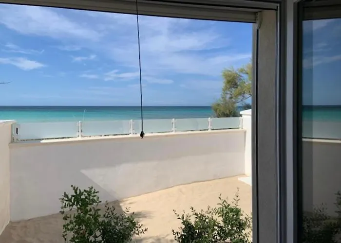 Baia Azzurra Torre Lapillo